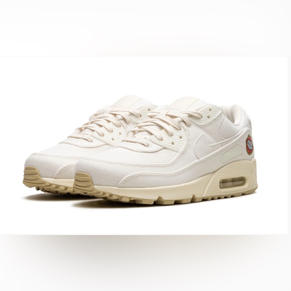 The future is equal Nike Air max- Women’s size 11. Men’s 9.5